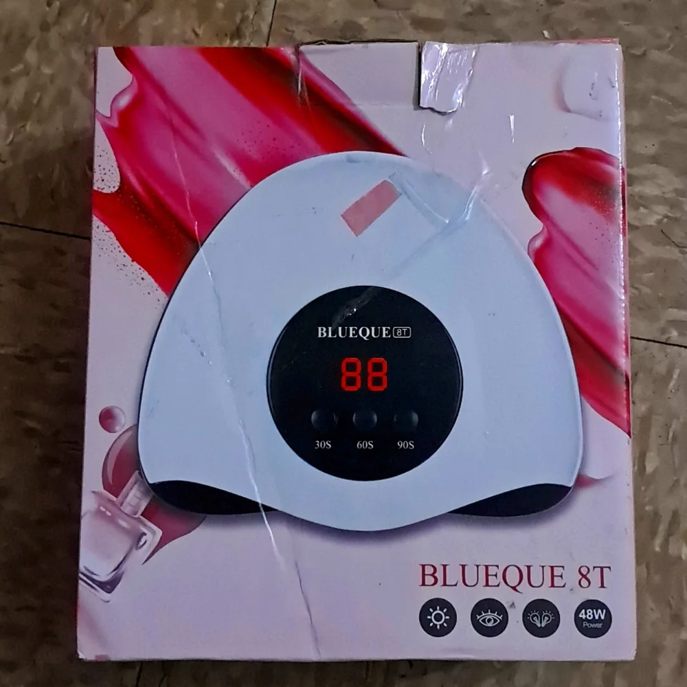 Professional nail lamp - Picture 1 of 3